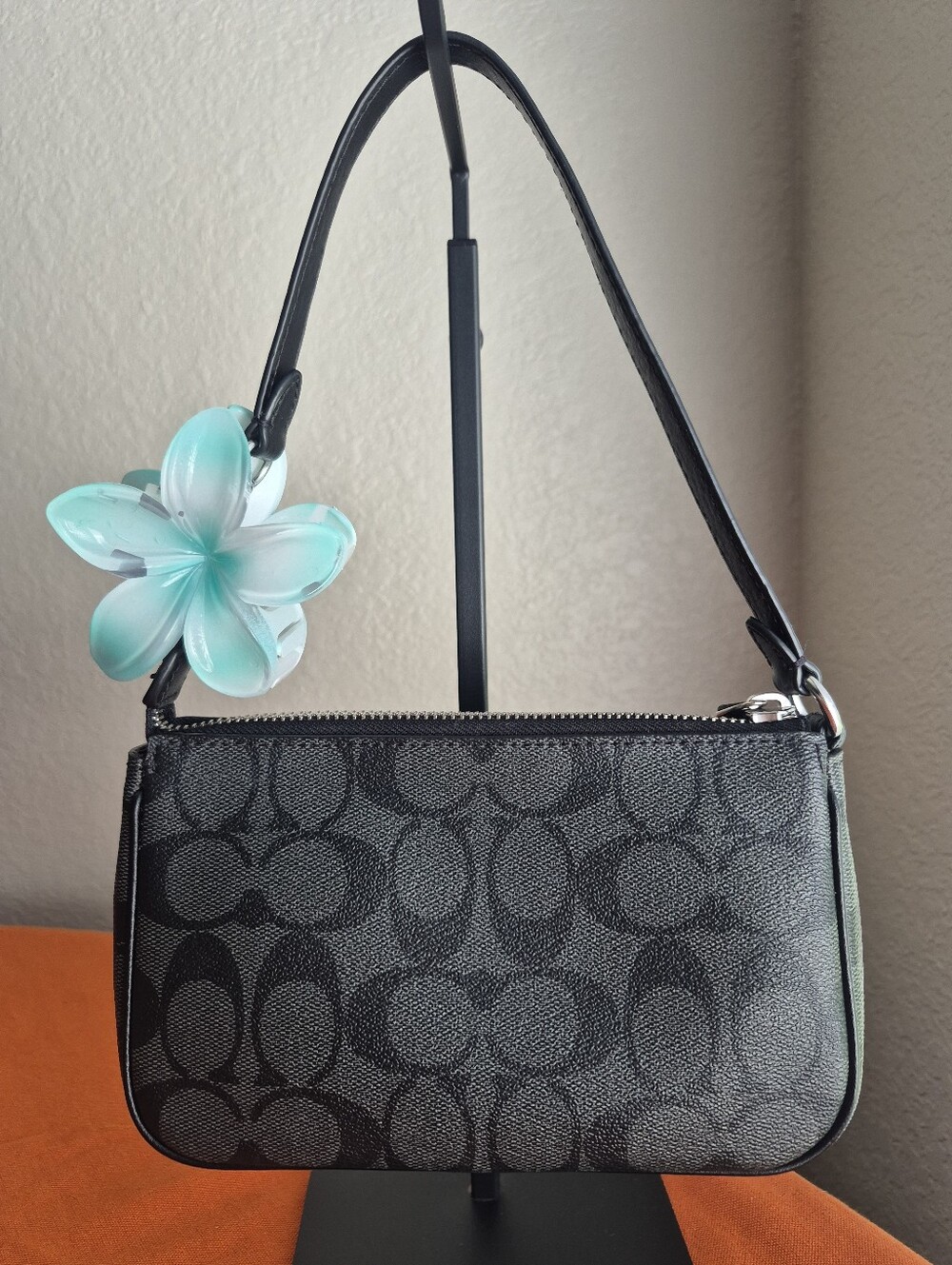 EUC Coach Signature Black Jacquard Nolita19 Shoulder Bag - Picture 2 of 8